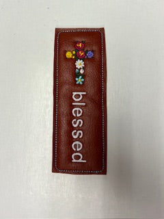 Machine embroidered bookmarks